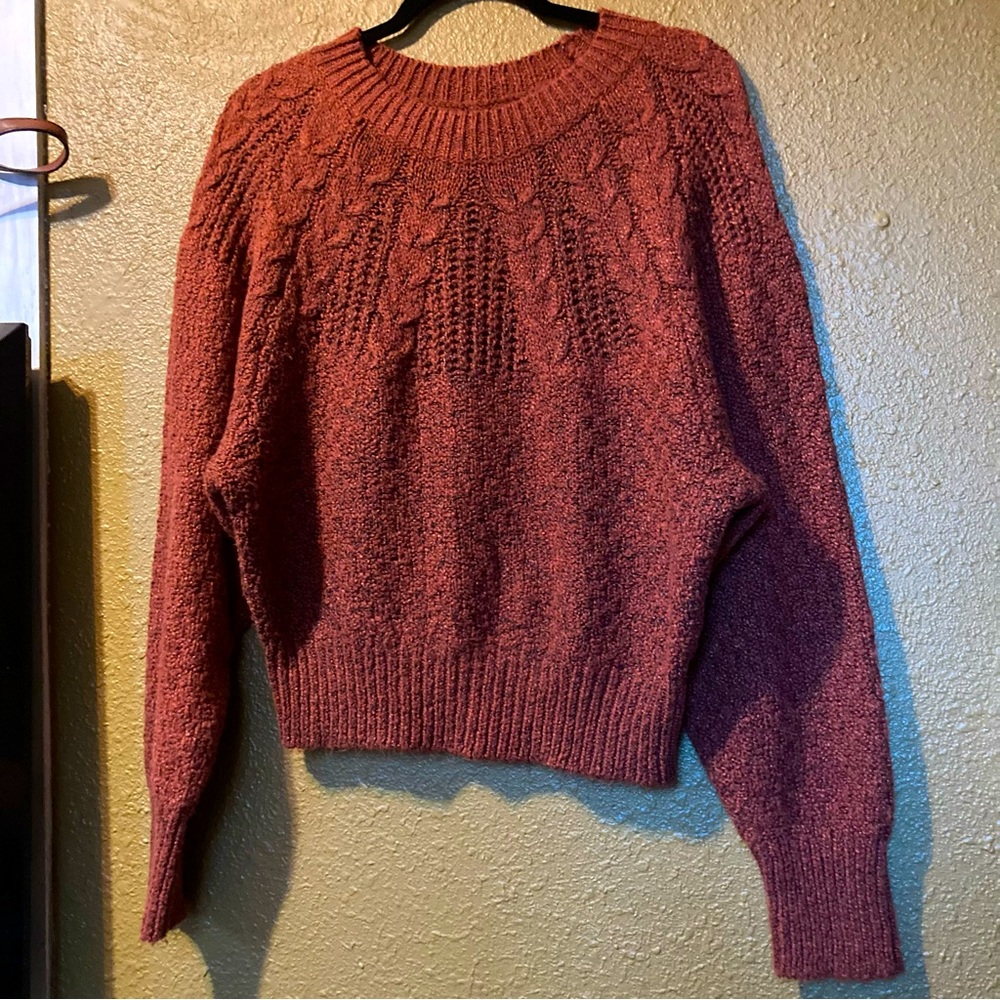 Women’s American Eagle knitted sweater